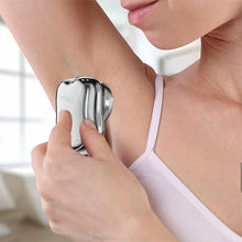 Load image into Gallery viewer, Portable Mini Electric Shaver
