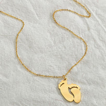 Load image into Gallery viewer, Name Engraved Footprint Pendant
